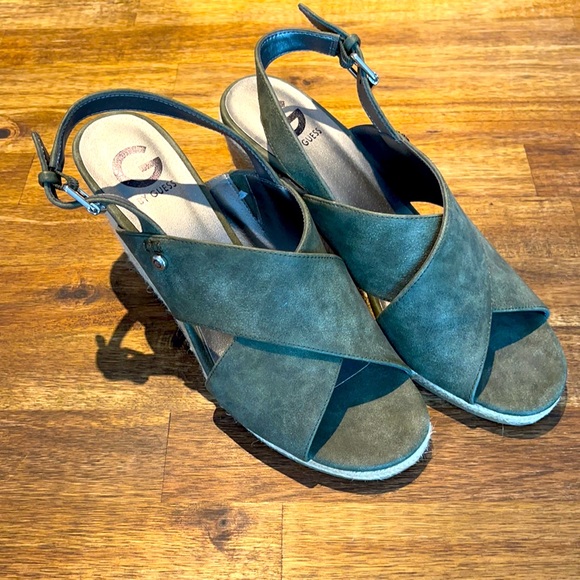 G by Guess wedge heels. Size 10. - Picture 1 of 4